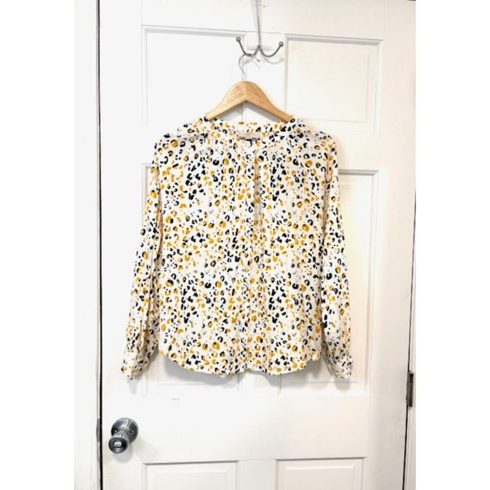 Loft Leopard Print Blouse‎ Womens Sz LP Button Front Shimmer Long Sleeve Office